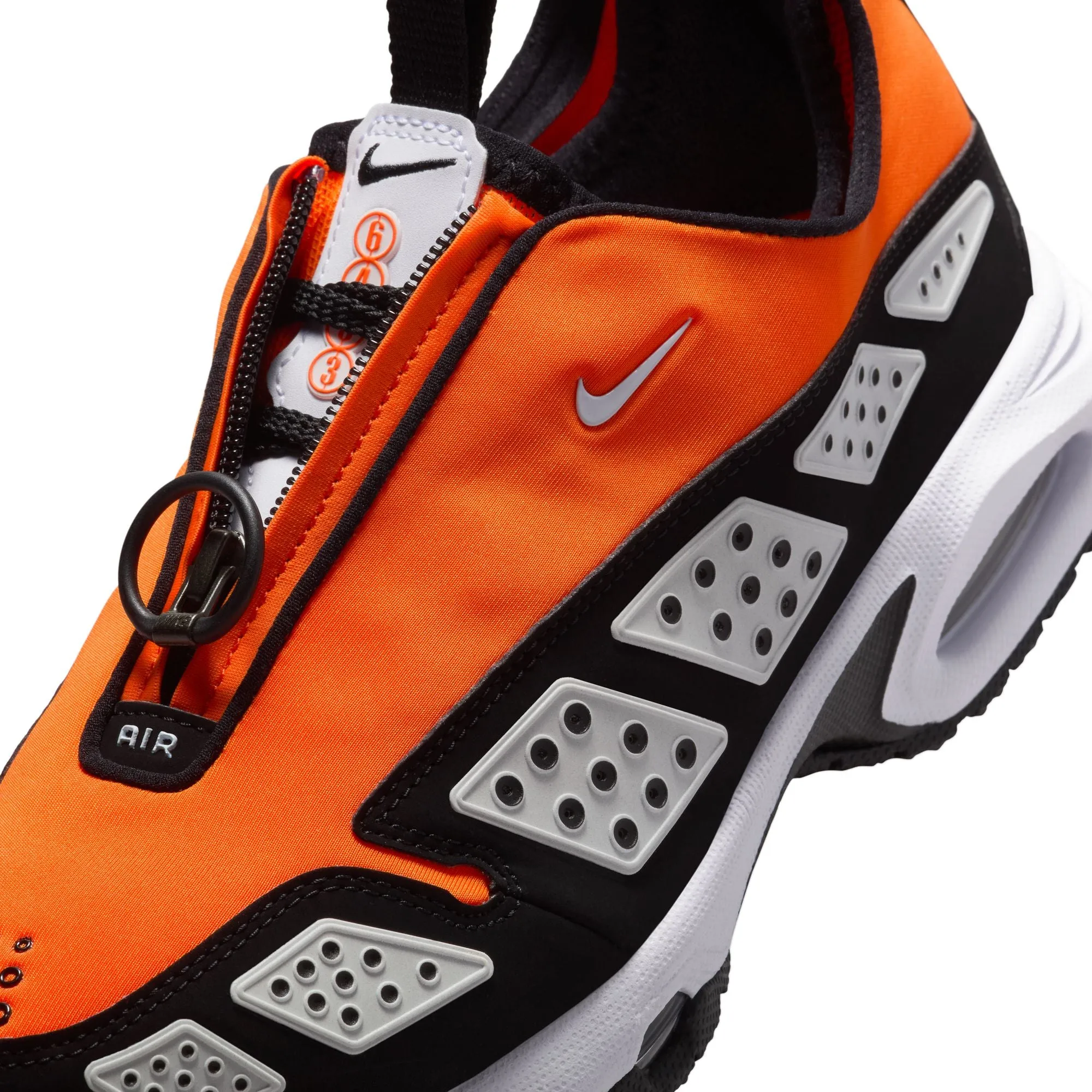 Nike Air Max SNDR SICHERHEITSORANGE/WEIß-SCHWARZ FZ2068-800