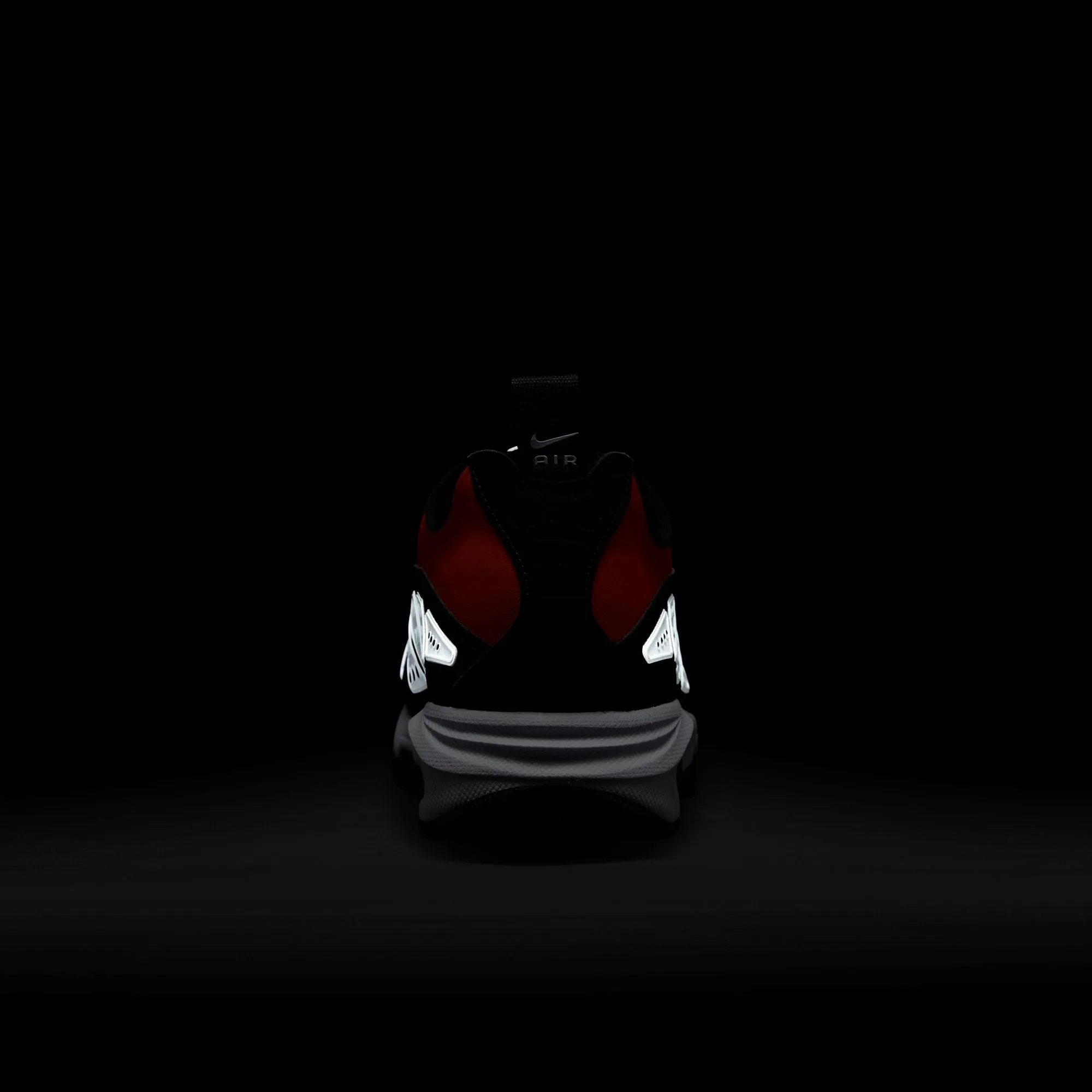 Nike Air Max SNDR SICHERHEITSORANGE/WEIß-SCHWARZ FZ2068-800