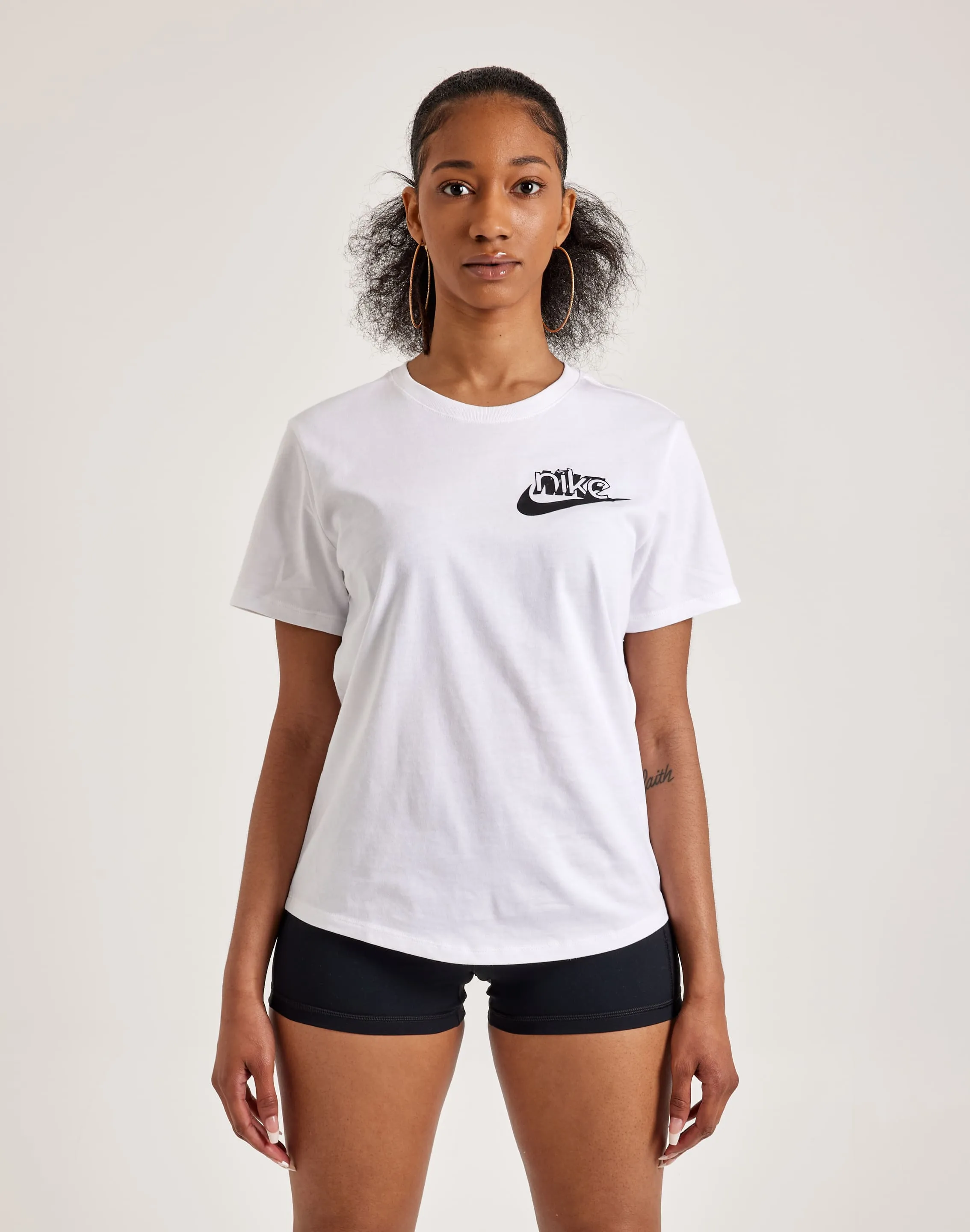 Nike Club T-Shirt