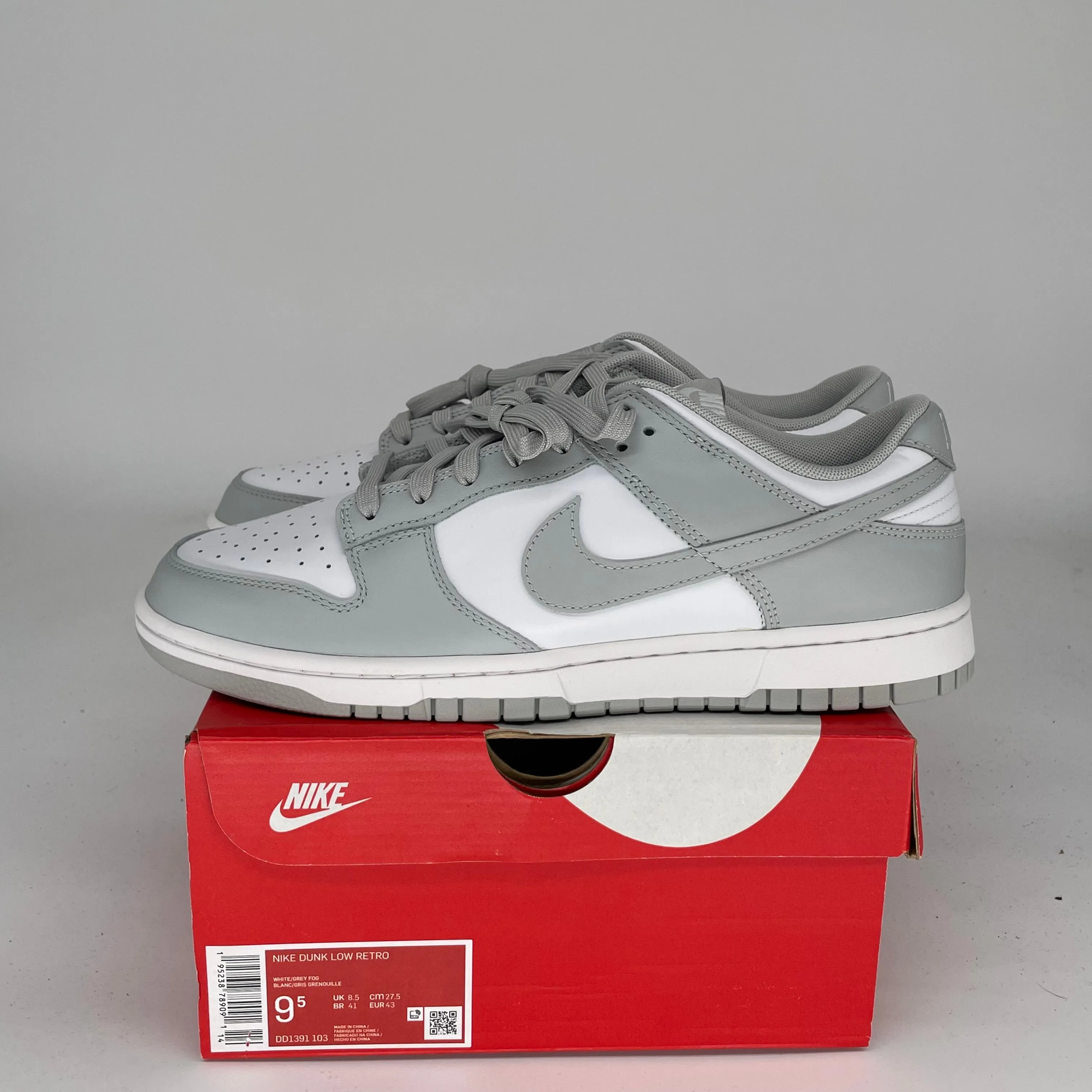 NIKE DUNK LOW GRAUER NEBEL GRÖSSE 9.5 DD1391-103