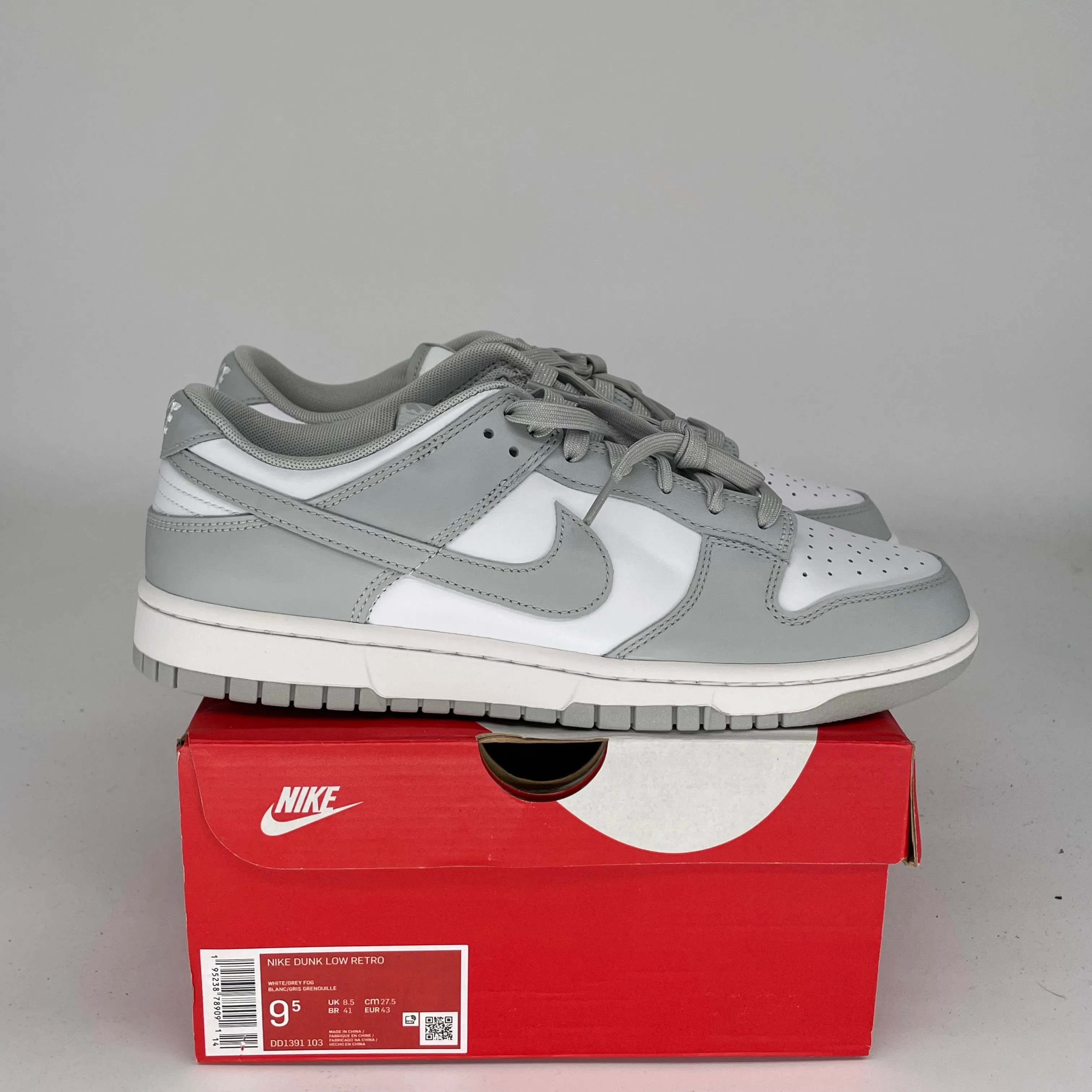 NIKE DUNK LOW GRAUER NEBEL GRÖSSE 9.5 DD1391-103