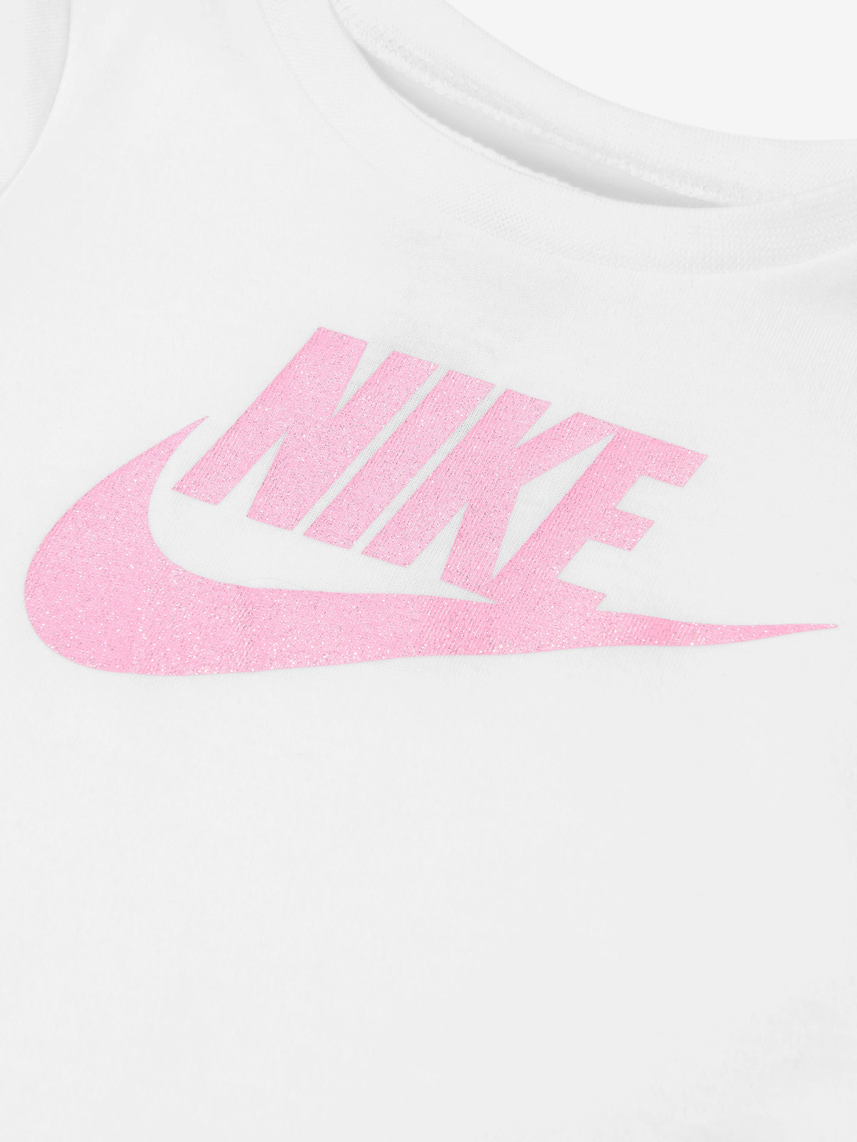 Nike Girls Futura T-Shirt in Weiß