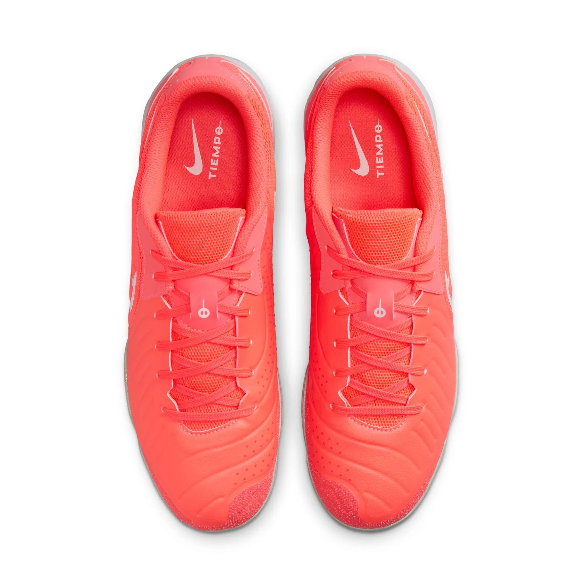 Nike Tiempo Legend 10 Academy IC Hallenfußballschuh - Heiße Lava/ Weiß