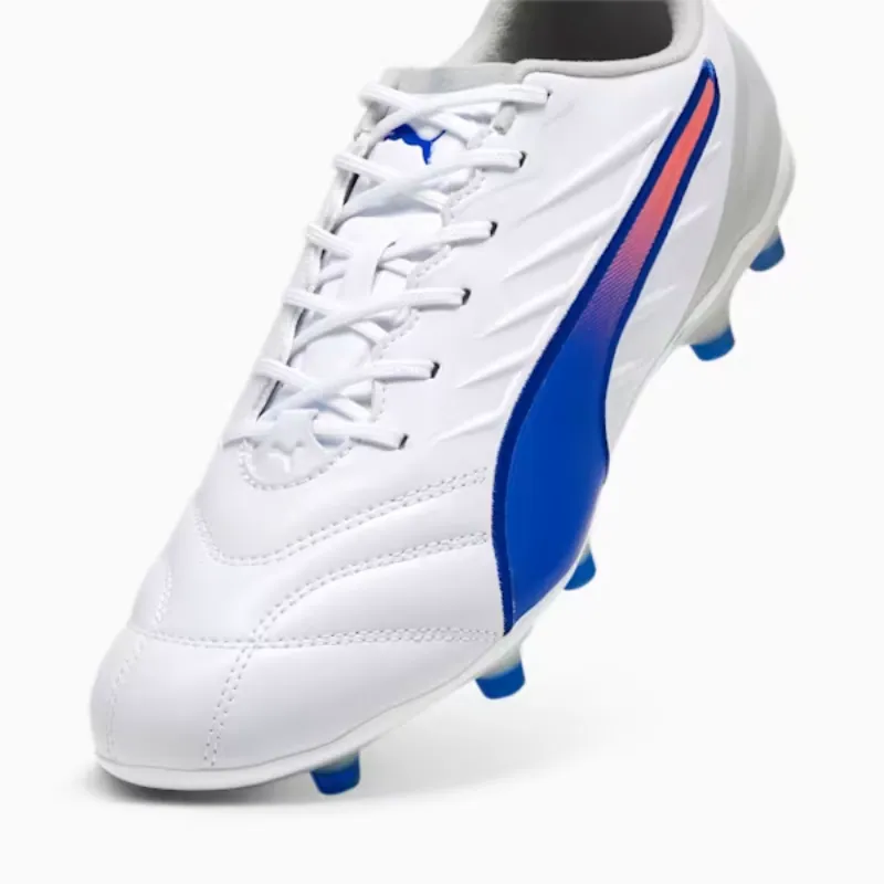 Puma King Pro Stollen für Hartplatz/Kunstrasen