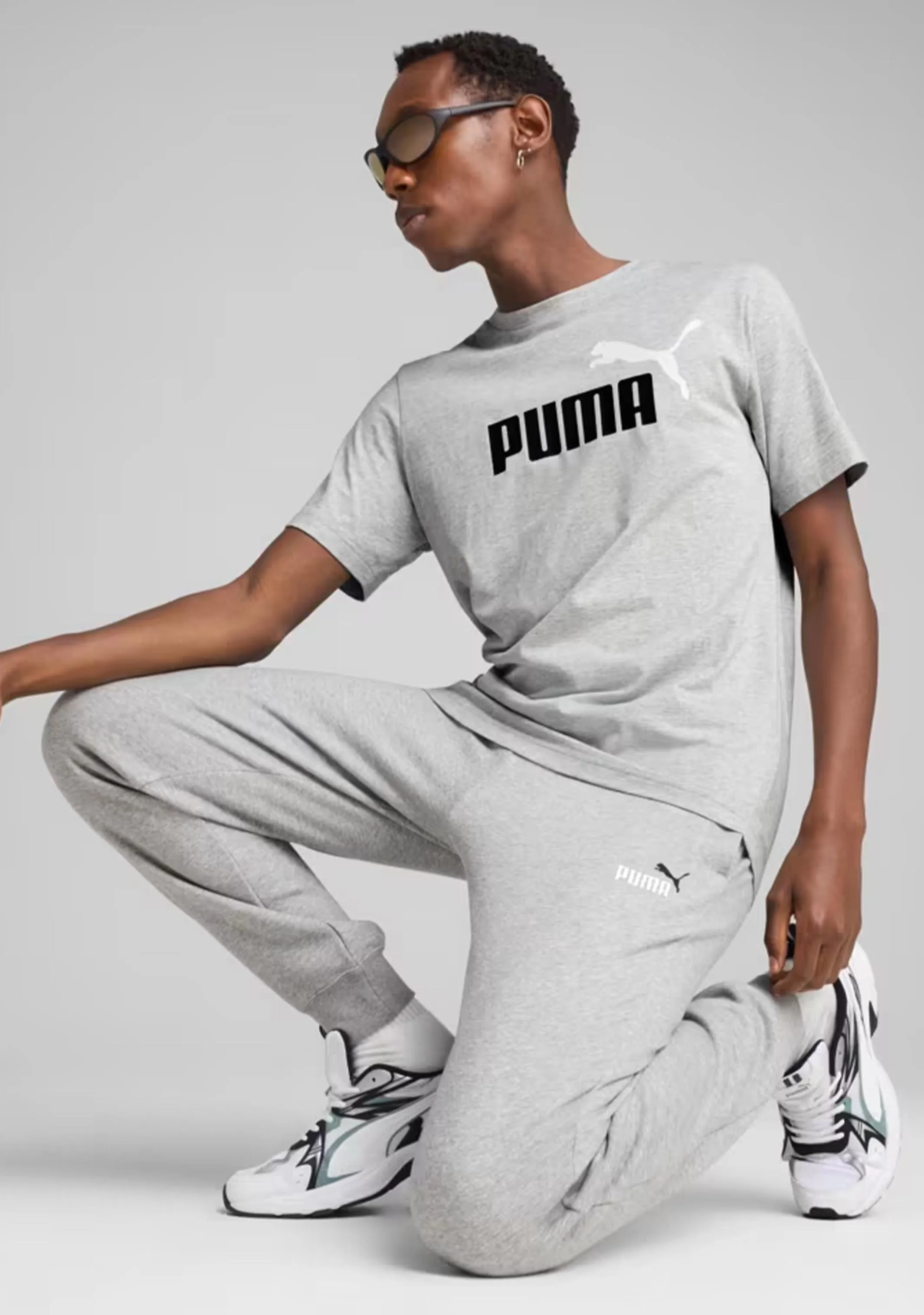 Puma Herren ESS 2 Farbe Nr. 1 Logo T-Shirt