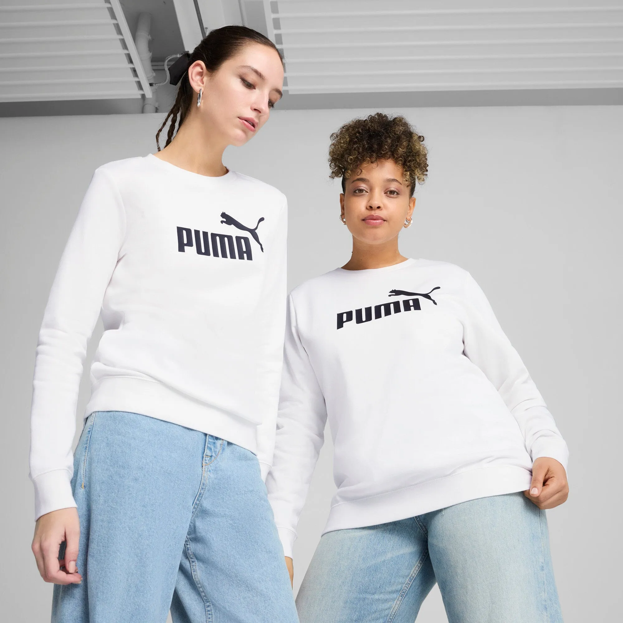 PUMA Damen Essentials No. 1 Logo Crew Pullover