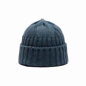 RC WATCH - Blue winter-knitted-hat