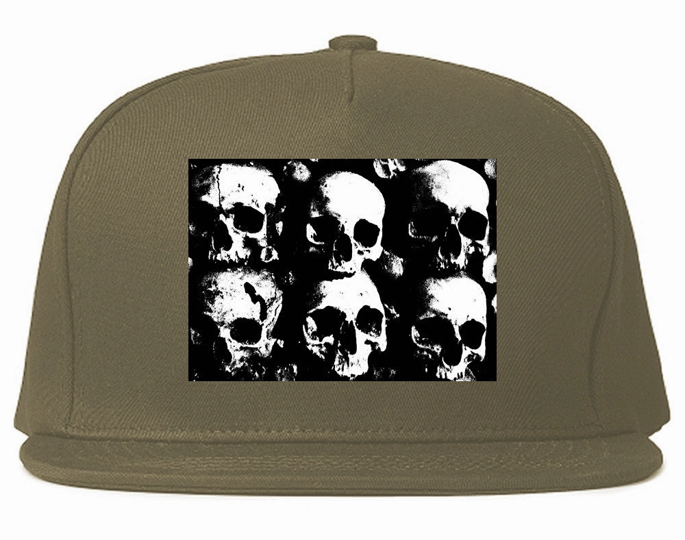 Six Skulls Buried Snapback Hat
