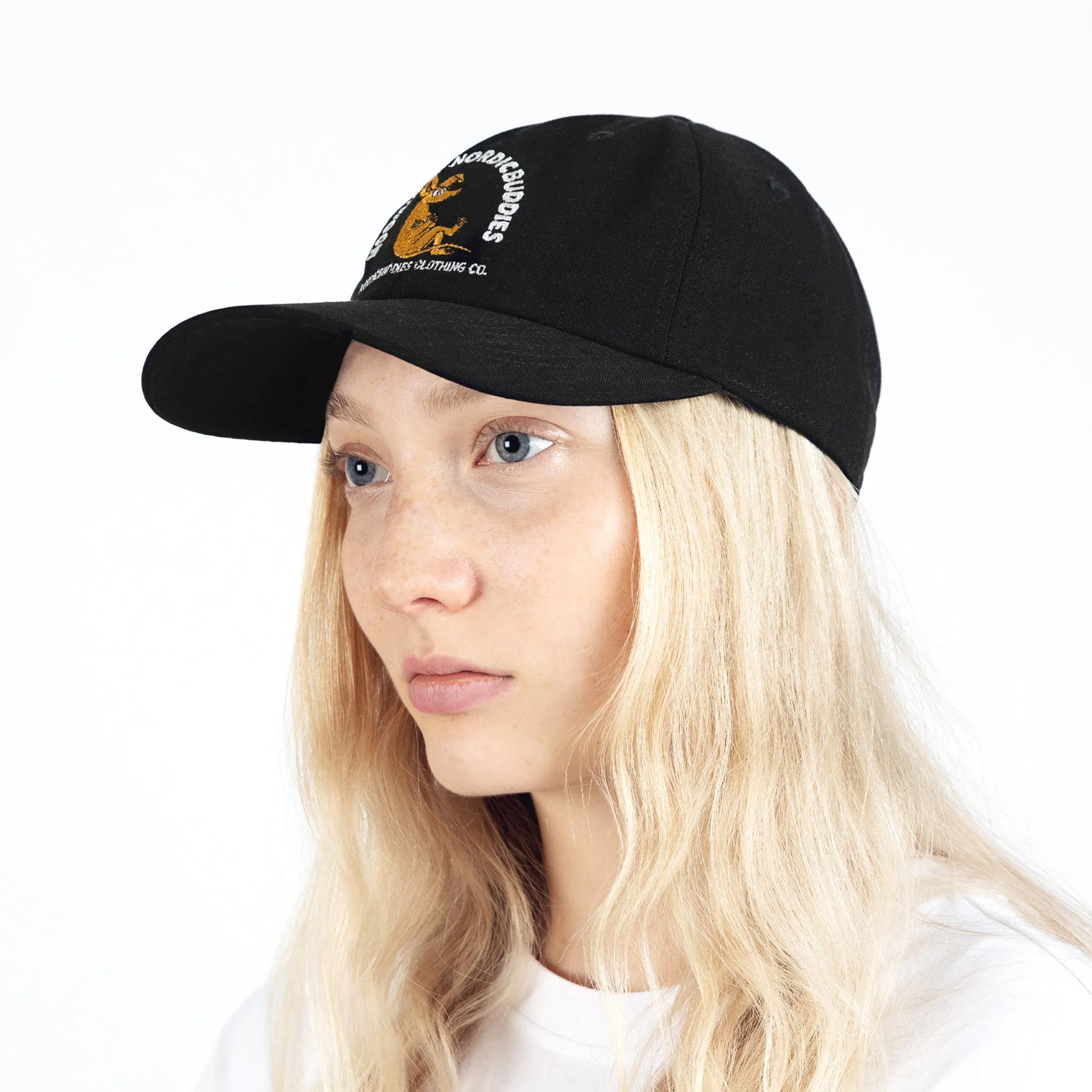Sniff's Thoughts Adult Cap
