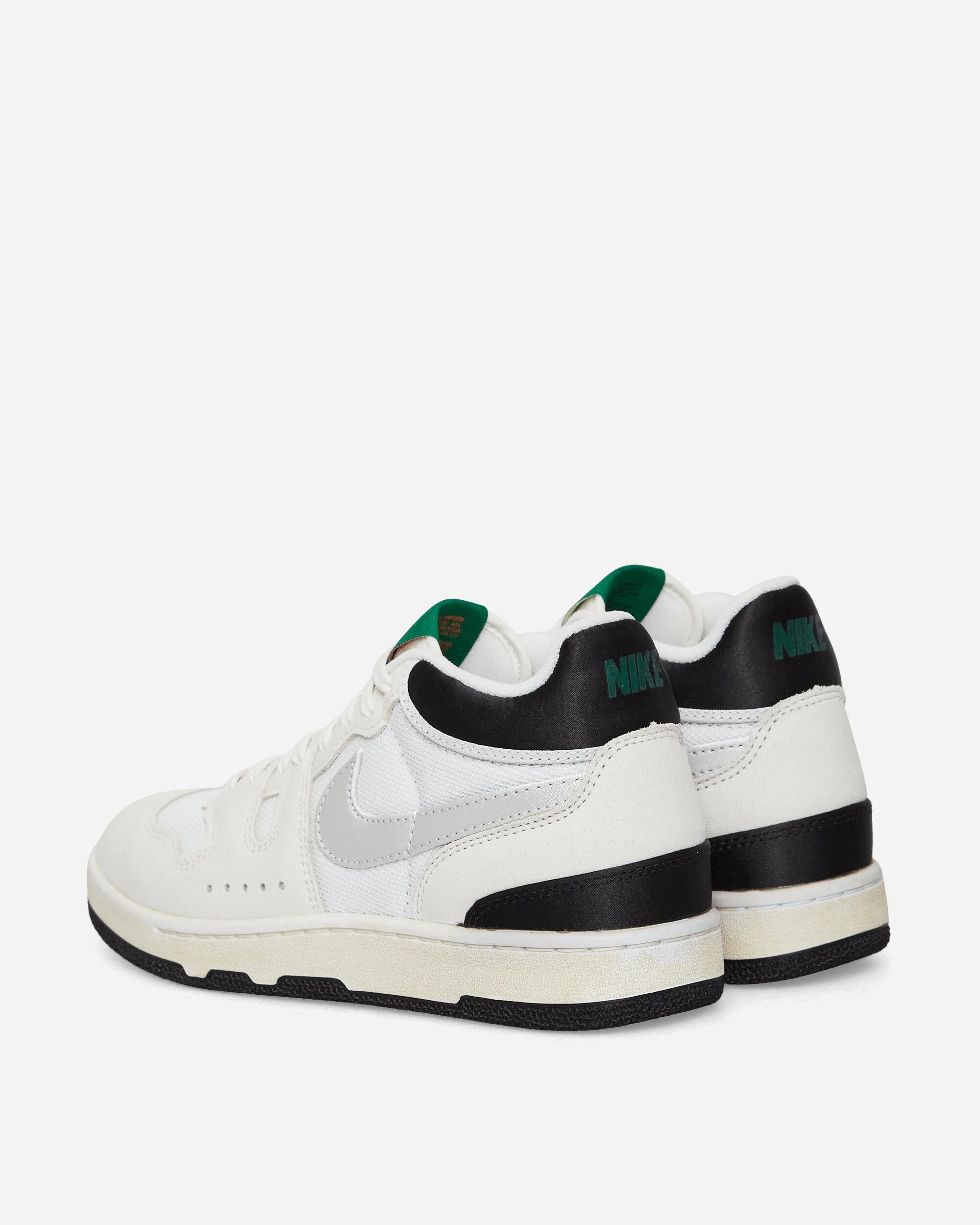 Social Status Attack Sneakers Gipfel Weiß