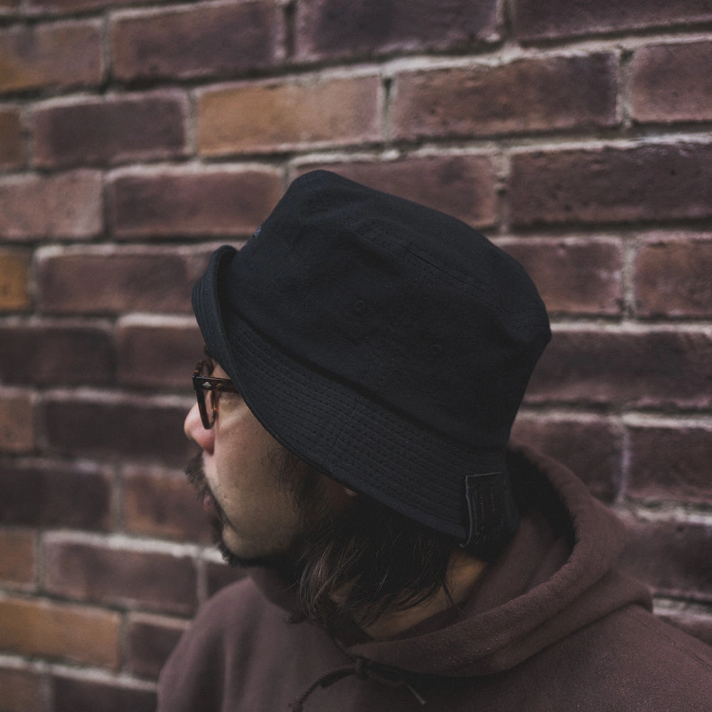 TRUCKER BUCKET HAT-B