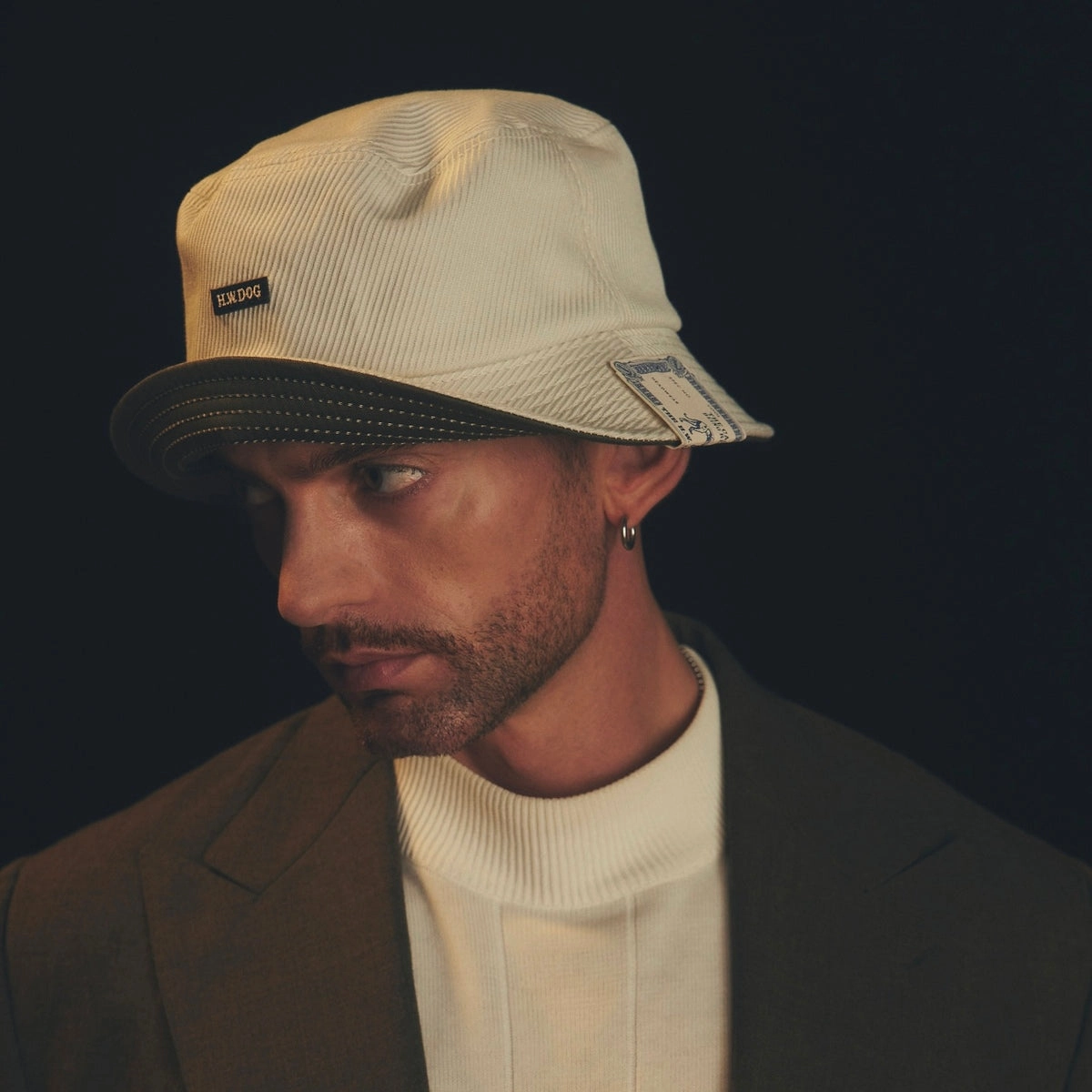 TRUCKER HAT - Navy