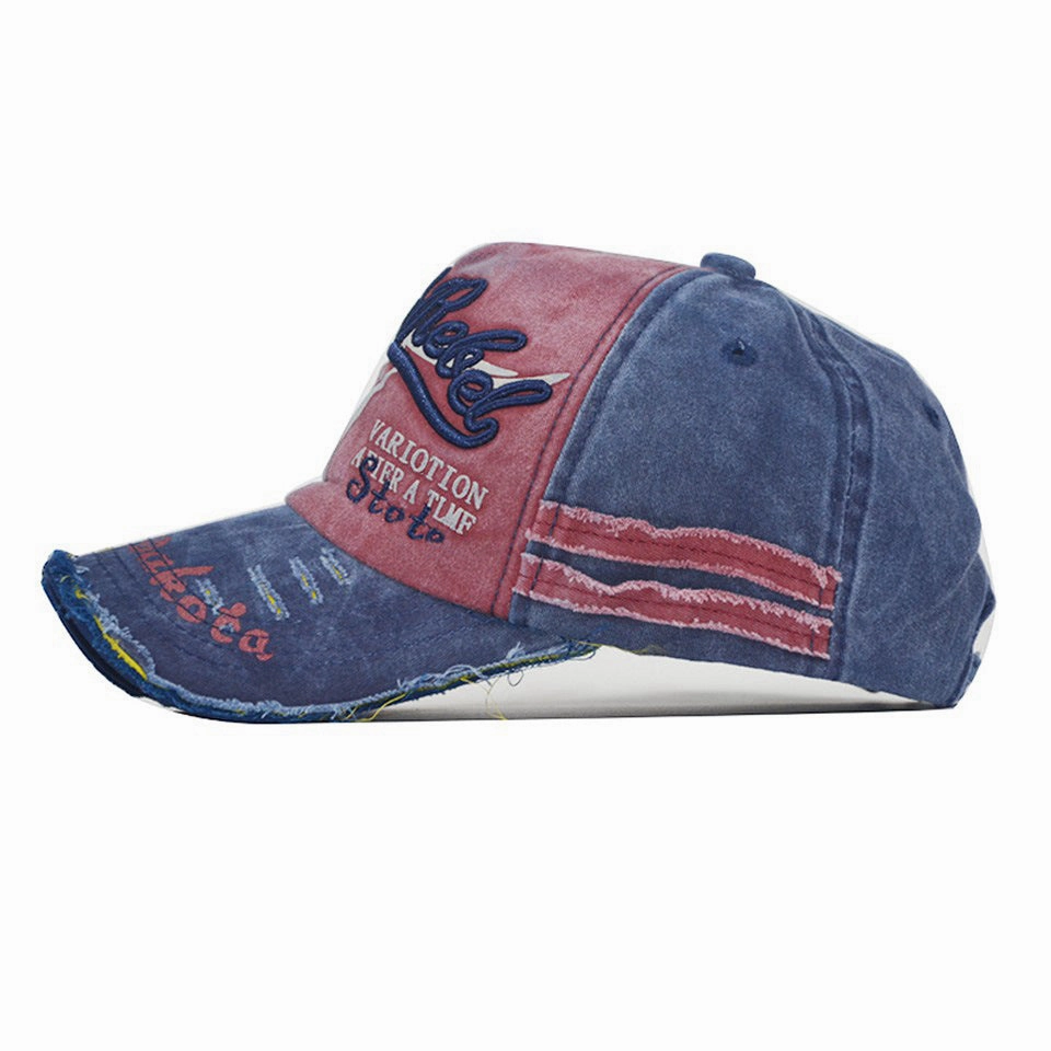 Wholesale of Embroidered Cotton Baseball Caps with Cow Heads