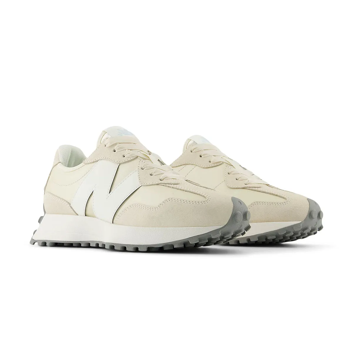 Wmns 327 'Meersalz'