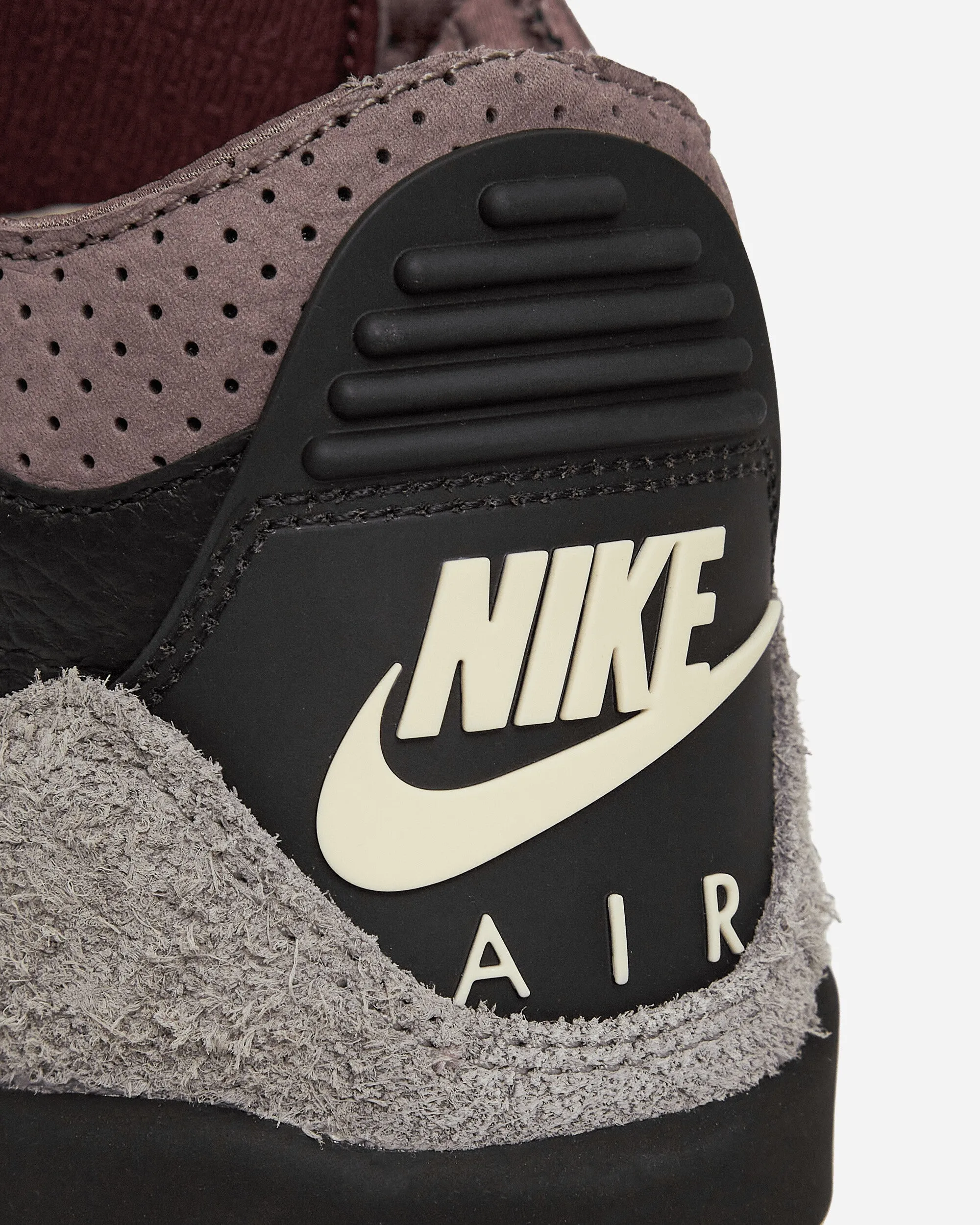 A Ma Maniére Air Jordan 3 Sneakers für Damen in Schwarz / Flaches Zinn