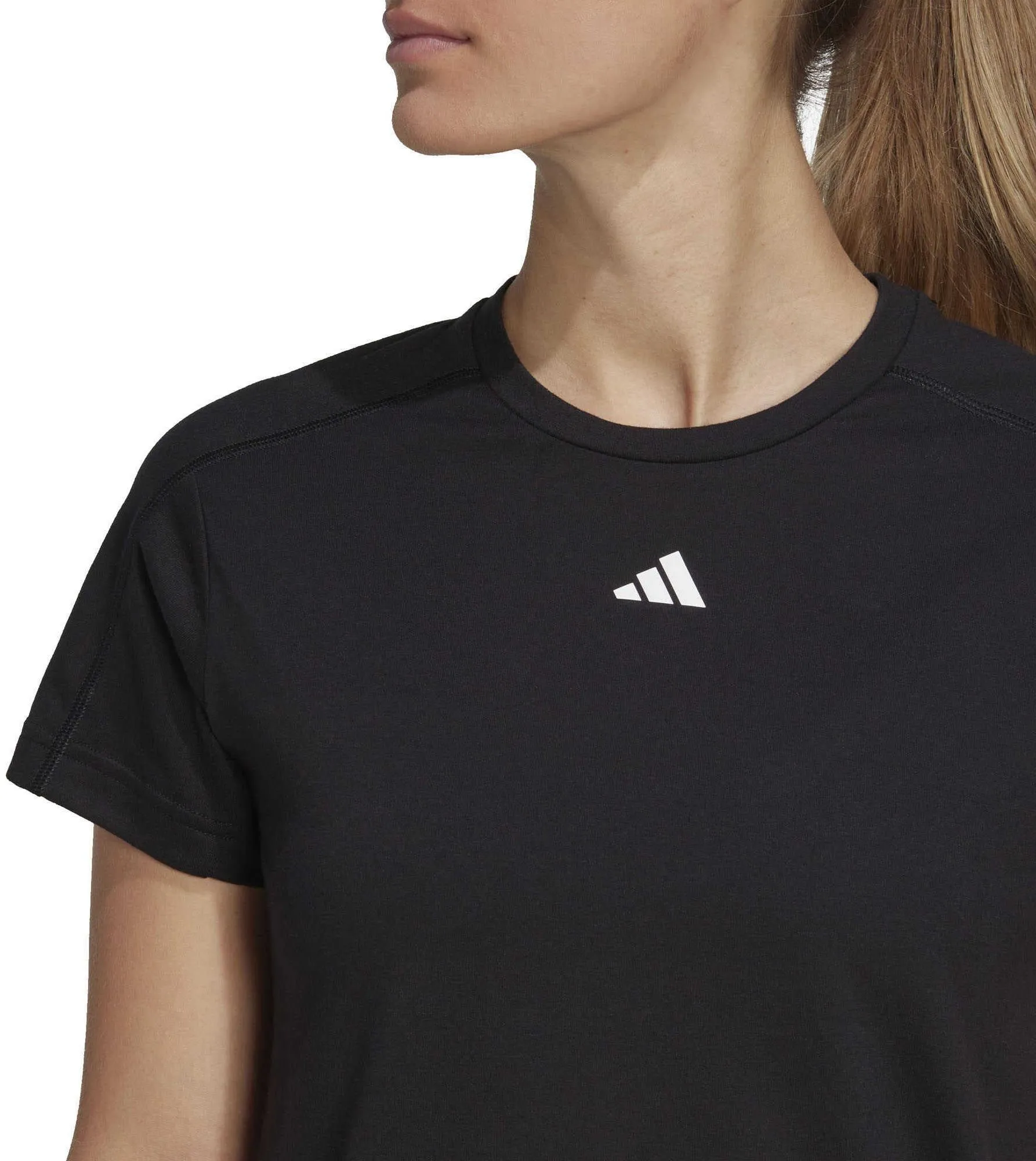Frauen AEROREADY Train Essentials T-Shirt mit Rundhalsausschnitt und dezenter Branding