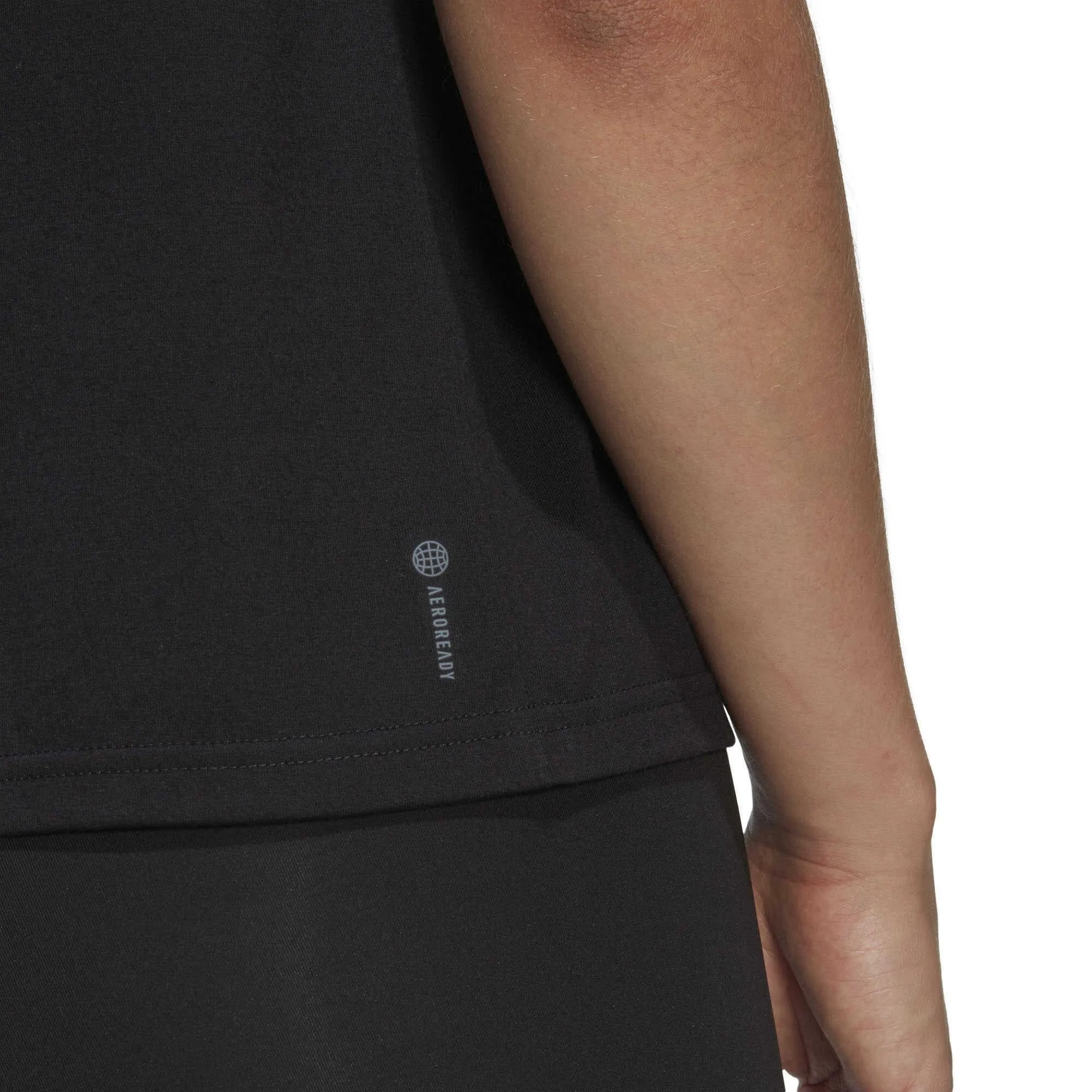 Frauen AEROREADY Train Essentials T-Shirt mit Rundhalsausschnitt und dezenter Branding
