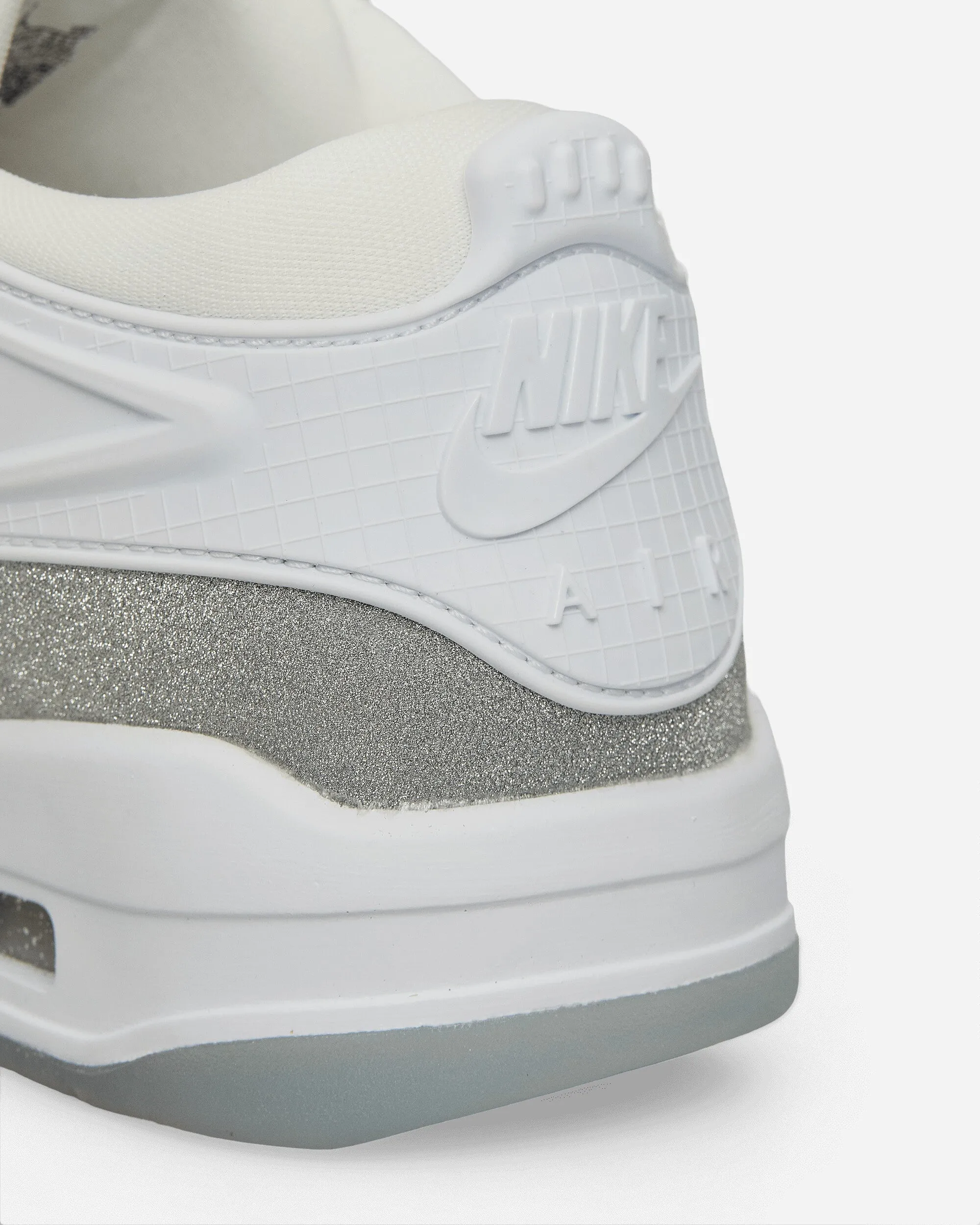 Air Jordan 4 RM Sneakers für Damen in Weiß / Metallic Silber