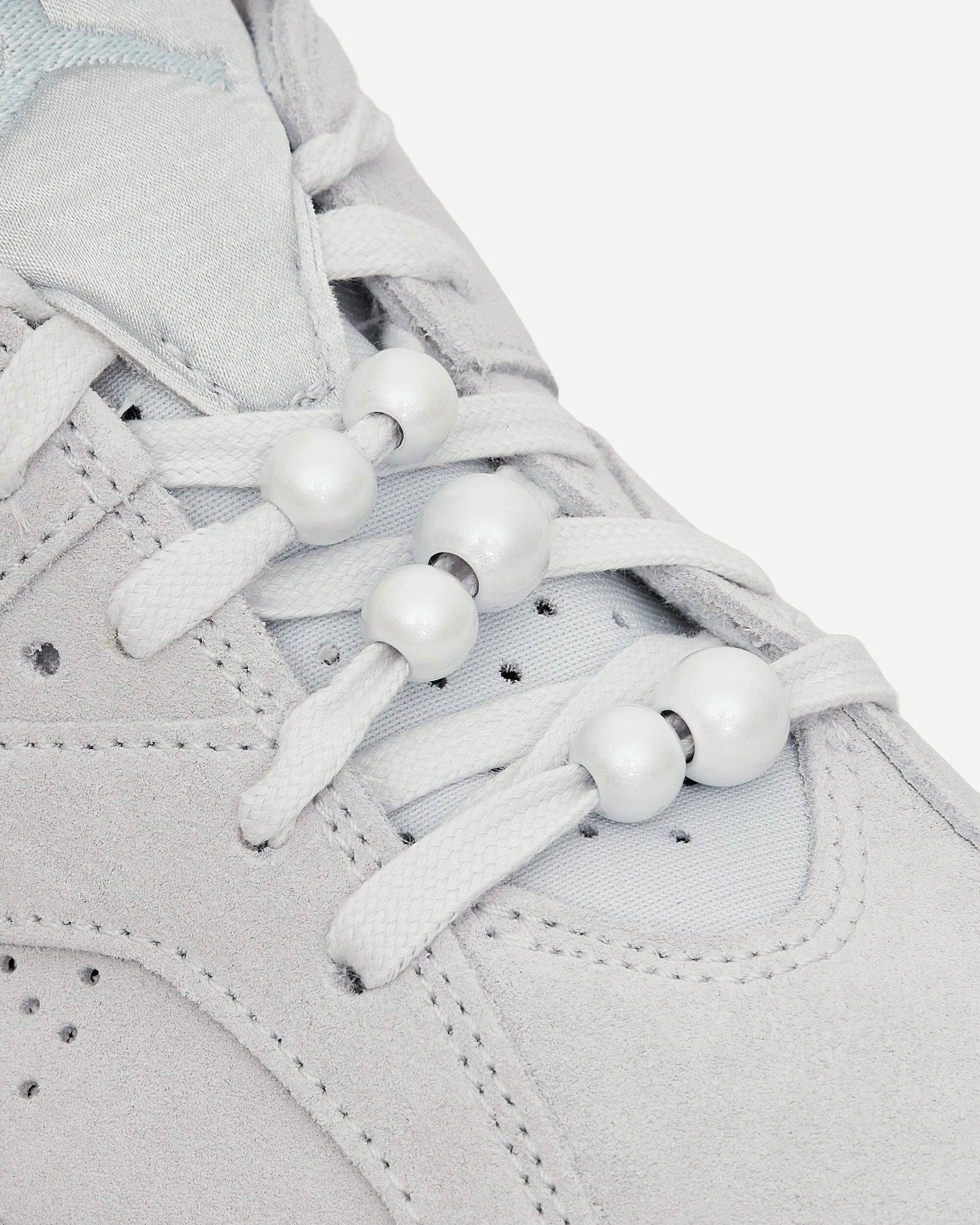 Air Jordan 6 Retro Sneakers für Damen in Perlmutt