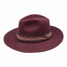 XO - Burgundy winter-woolen-hat